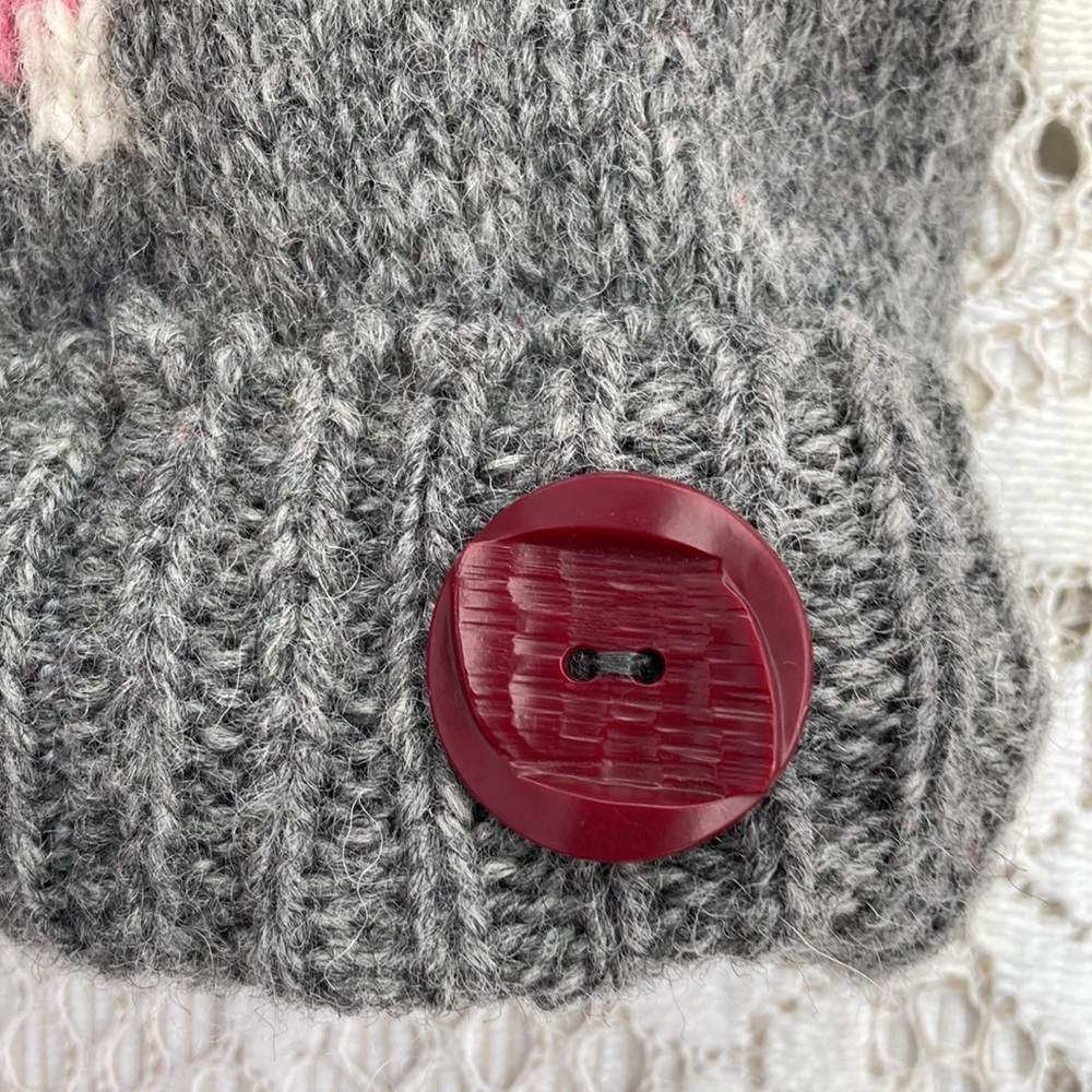 Grey and Pink wool Sweater Mittens - Picture 3 of 5